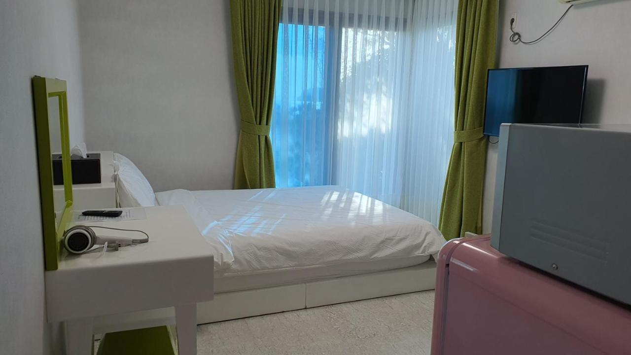 Beewool Chaewool Pension Seogwipo Esterno foto